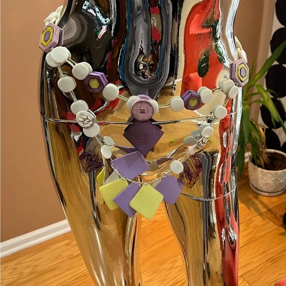 Colorful Save the Queen Geometric Beaded Belt - Picture 1 of 3